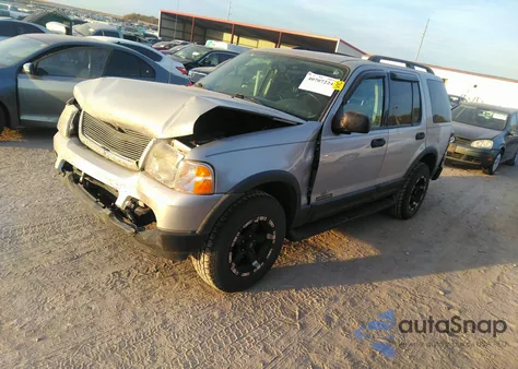 2003 Ford Explorer Xlt из США, поврежденный, VIN 1FMZU83K43ZA09075